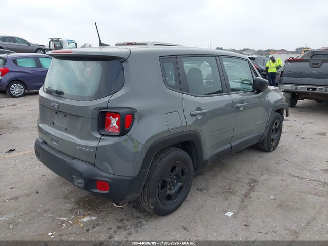 2022 JEEP RENEGADE ZACNJCA1XNPN95983 Photo 3