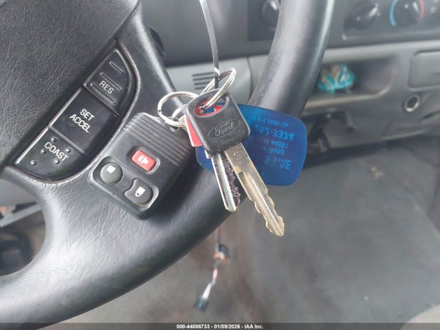 2004 FORD F-250 1FTNX21L84EA53270 Photo 10