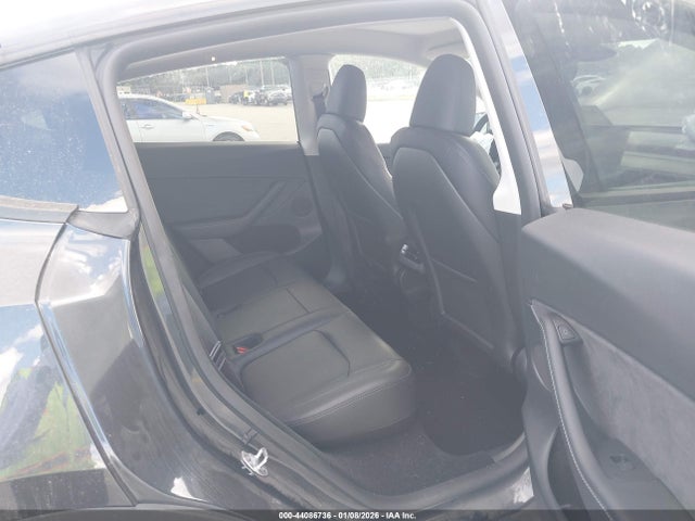 2024 TESLA MODEL Y 7SAYGDED5RF160751 Photo 7