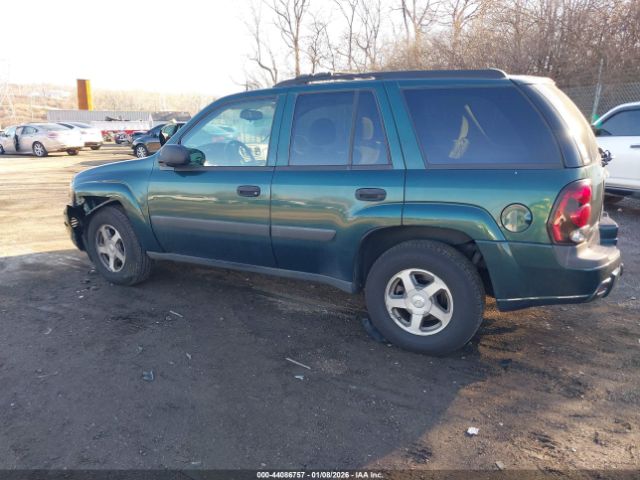2005 CHEVROLET TRAILBLAZER 1GNDT13S452271657 Photo 2