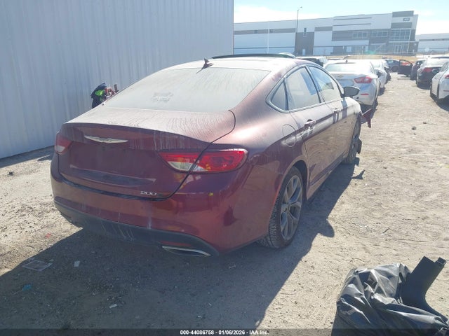 44086758 :رقم المزاد ، 1C3CCCBGXFN551536 vin ، 2015 Chrysler 200 S مزاد بيع