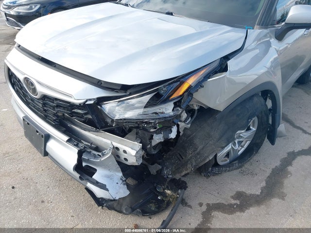 Toyota Highlander L 2021 5TDCZRAHXMS082995 Image 6