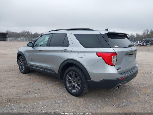 2024 FORD EXPLORER 1FMSK8DH4RGA08555 Photo 2