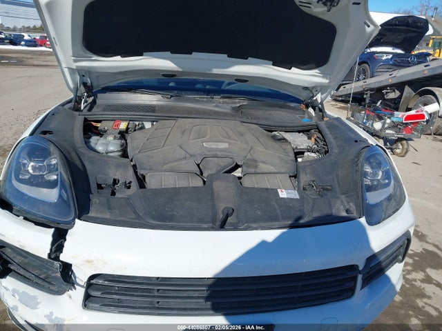 2021 PORSCHE CAYENNE WP1AA2AY1MDA04010 Photo 9