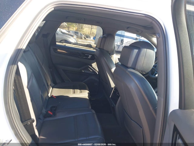 2021 PORSCHE CAYENNE WP1AA2AY1MDA04010 Photo 7
