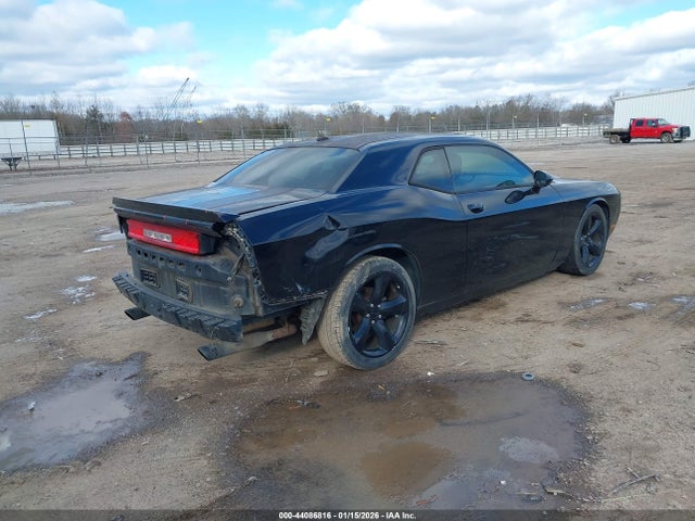 2014 DODGE CHALLENGER 2C3CDYBT0EH307750 Photo 3