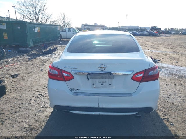 Nissan Altima 2.5 S 2017 1N4AL3AP1HC206503 Image 15