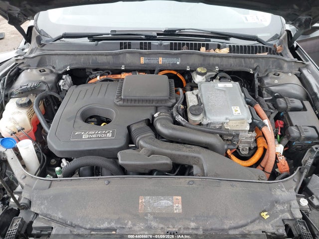 Ford Fusion Energi Titanium 2018 3FA6P0SU1JR123349 Image 10