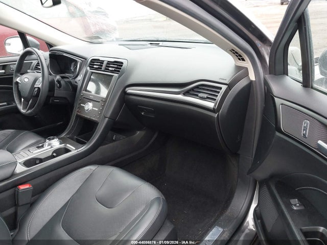 Ford Fusion Energi Titanium 2018 3FA6P0SU1JR123349 Image 5