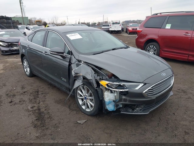 Ford Fusion Energi Titanium 2018 3FA6P0SU1JR123349 Image 6