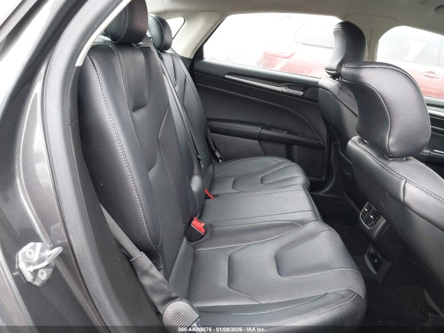 Ford Fusion Energi Titanium 2018 3FA6P0SU1JR123349 Image 8