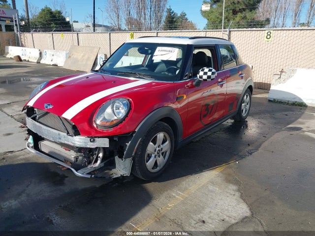 2016 MINI HARDTOP WMWXU1C53G2D08228 Photo 1