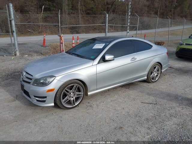 2013 MERCEDES-BENZ C 350 WDDGJ5HB6DF948393 Photo 1