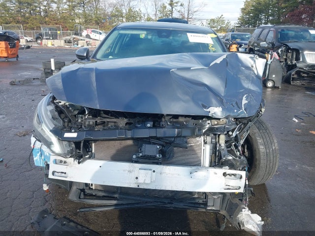 44086893 :رقم المزاد ، 1N4BL4DW2NN340529 vin ، 2022 Nissan Altima Sv Intelligent Awd مزاد بيع