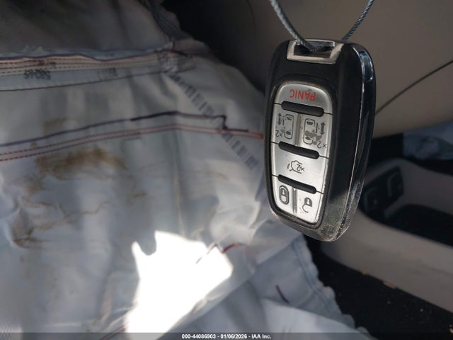 Продаж на аукціоні авто 2017 Chrysler Pacifica Touring, vin: 2C4RC1DG2HR502490, номер лоту: 44086903
