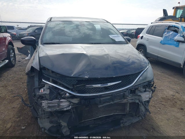 Продаж на аукціоні авто 2017 Chrysler Pacifica Touring, vin: 2C4RC1DG2HR502490, номер лоту: 44086903