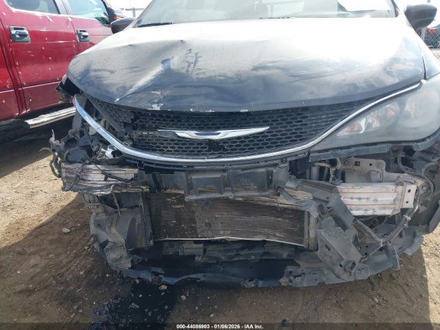 Продаж на аукціоні авто 2017 Chrysler Pacifica Touring, vin: 2C4RC1DG2HR502490, номер лоту: 44086903