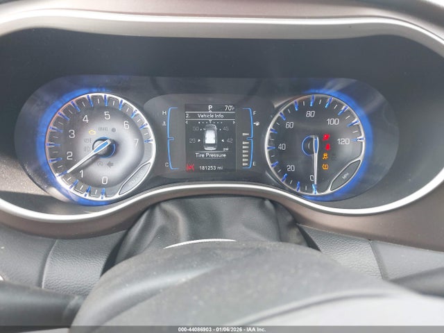 Продаж на аукціоні авто 2017 Chrysler Pacifica Touring, vin: 2C4RC1DG2HR502490, номер лоту: 44086903
