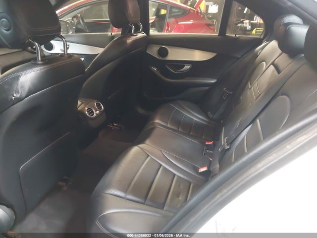 Продажа на аукционе авто 2015 Mercedes-benz C 300 Sport, vin: 55SWF4JB3FU090673, номер лота: 44086932
