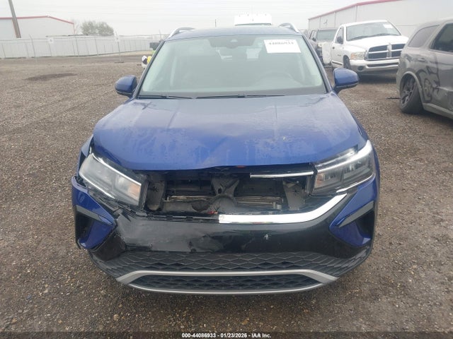 Продаж на аукціоні авто 2023 Volkswagen Taos 1.5t Se, vin: 3VVEX7B24PM322366, номер лоту: 44086933