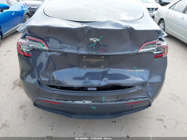 2022 TESLA MODEL Y 7SAYGDEF1NF375183 Photo 5
