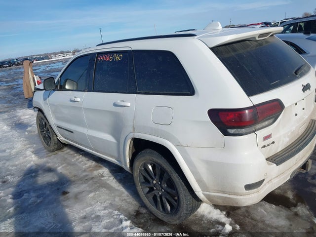 1C4RJFAG6HC864211 Jeep Grand Cherokee Altitude 4x4