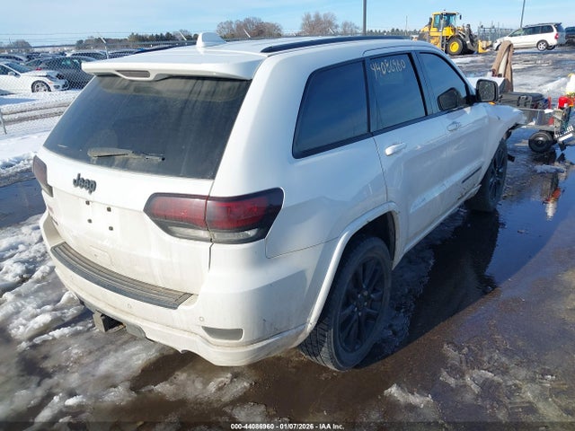 1C4RJFAG6HC864211 Jeep Grand Cherokee Altitude 4x4