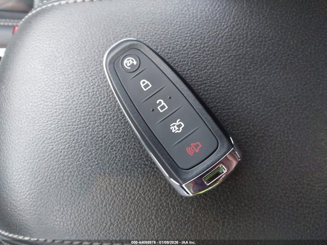 1FMCU9J93FUB74547 Ford Escape
