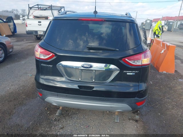1FMCU9J93FUB74547 Ford Escape