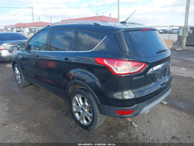 1FMCU9J93FUB74547 Ford Escape