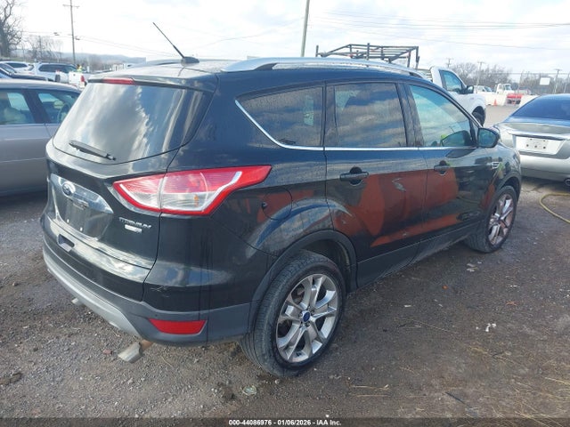 1FMCU9J93FUB74547 Ford Escape