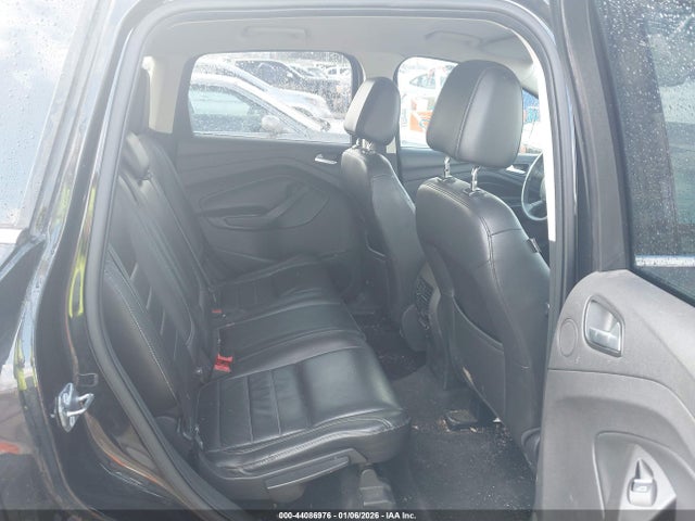 1FMCU9J93FUB74547 Ford Escape