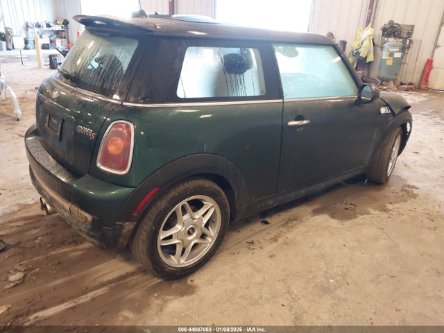 2009 MINI COOPER S WMWMF73519TW80824 Photo 3