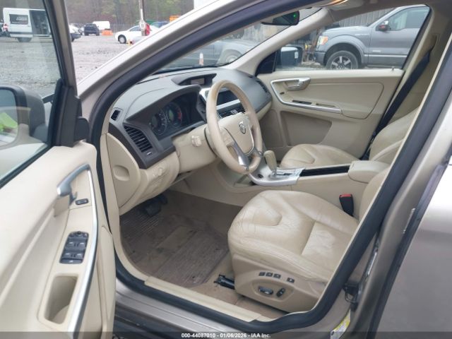2011 VOLVO XC60 YV4952DL2B2154397 Photo 4