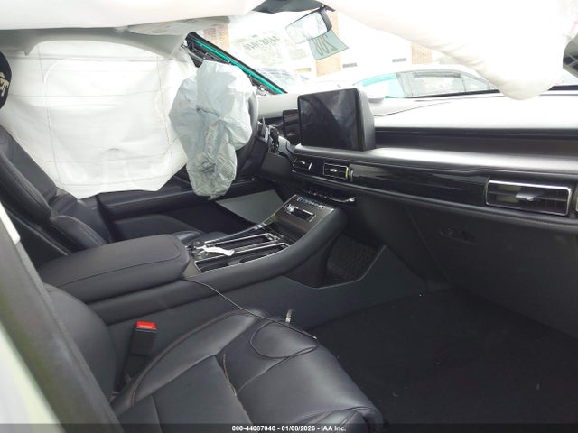 5LM5J7XC1SGL23214 Lincoln Aviator Reserve