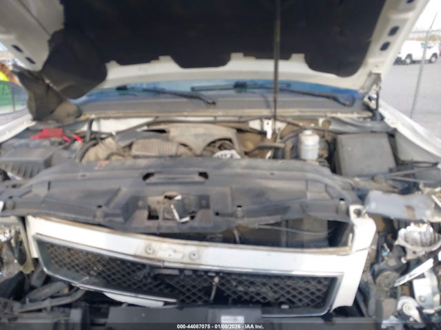 2011 CHEVROLET TAHOE 1GNSCAE09BR320826 Photo 9