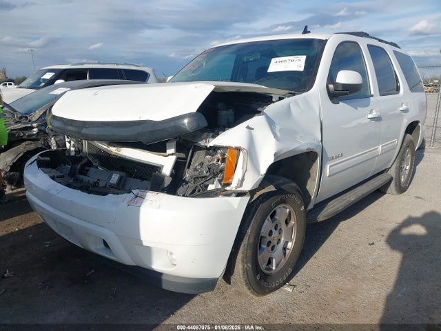 2011 CHEVROLET TAHOE 1GNSCAE09BR320826 Photo 1