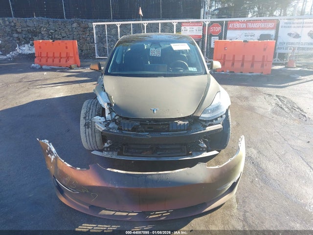 5YJ3E1EB0MF055571 Tesla Model 3 Long Range Dual Motor All-wheel Drive