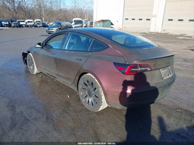 2021 TESLA MODEL 3 5YJ3E1EB0MF055571 Photo 2