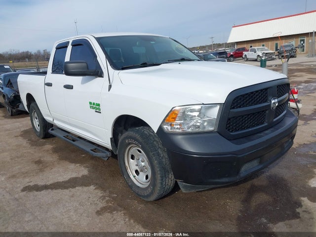 2019 RAM 1500 CLASSIC 1C6RR7FG6KS717981