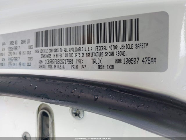 2019 RAM 1500 CLASSIC 1C6RR7FG6KS717981 Photo 8