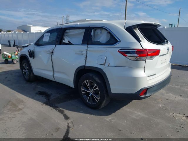 2017 TOYOTA HIGHLANDER 5TDZZRFH5HS234061 Photo 2