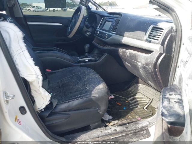 2017 TOYOTA HIGHLANDER 5TDZZRFH5HS234061 Photo 4