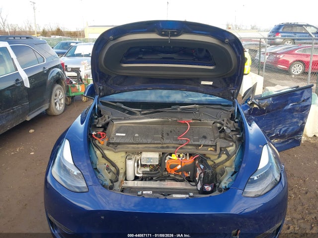 2023 TESLA MODEL Y 7SAYGDEFXPF905766 Photo 9