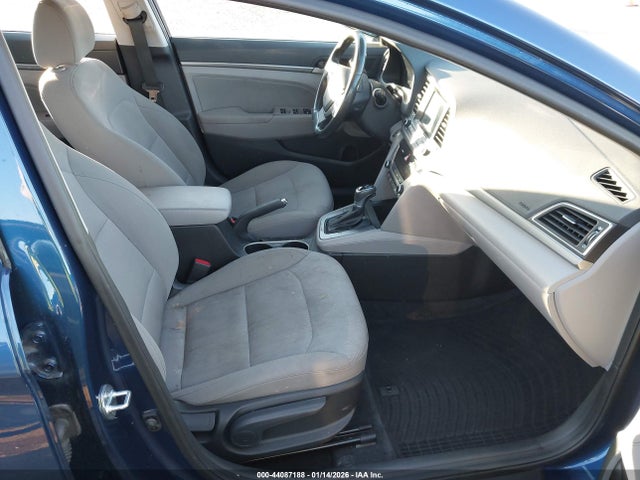 5NPD84LF7JH327095 Hyundai Elantra Value Edition