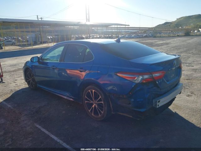 2019 TOYOTA CAMRY 4T1B11HK7KU284302 Photo 2