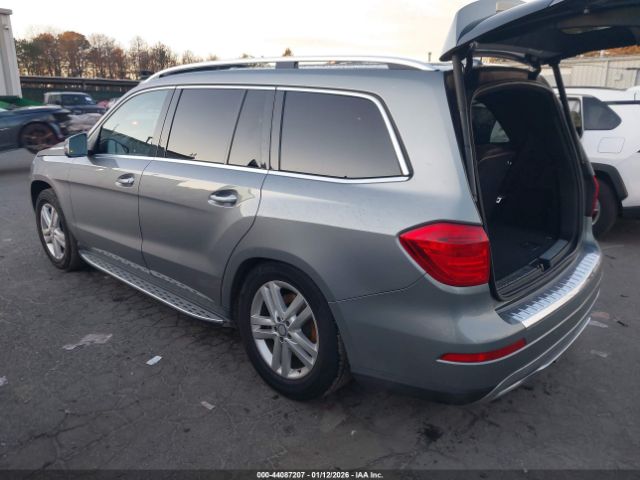 2015 MERCEDES-BENZ GL 450 4JGDF6EE7FA442702 Photo 2