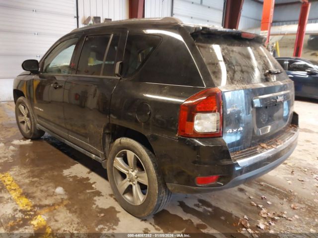 2016 JEEP COMPASS 1C4NJDEB4GD745423 Photo 2