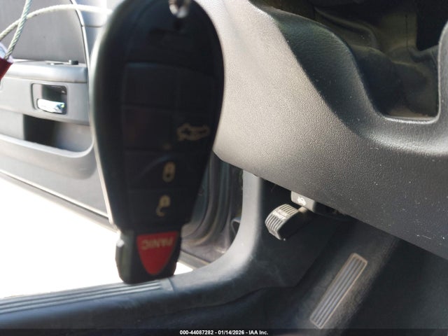 2013 DODGE CHALLENGER 2C3CDYAG2DH582054 Photo 10