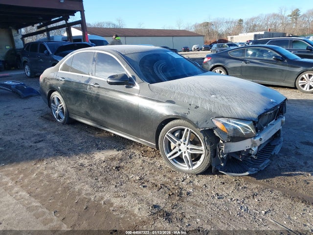 44087322 :رقم المزاد ، WDDZF4KB6HA059609 vin ، 2017 Mercedes-benz E 300 4matic مزاد بيع